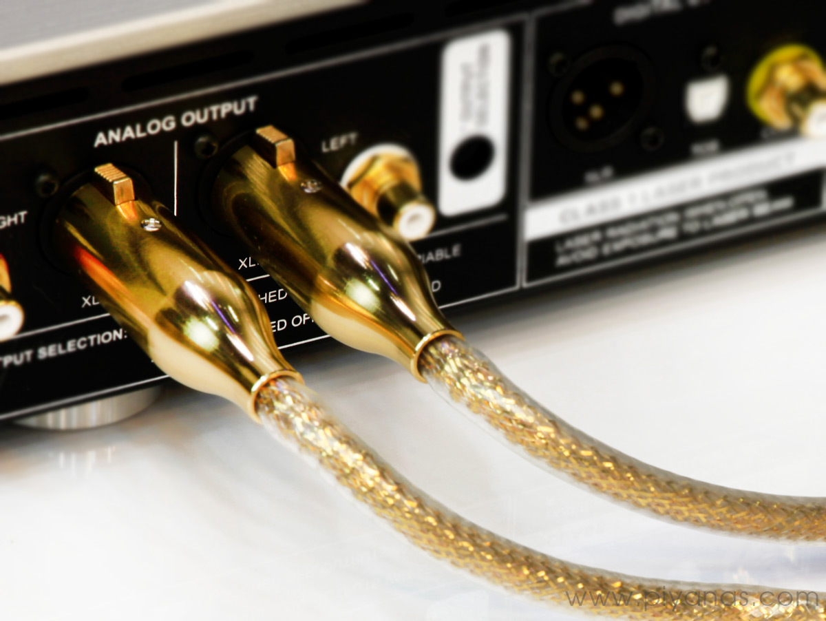 Seraphim Interconnect (XLR) (2.0M)
