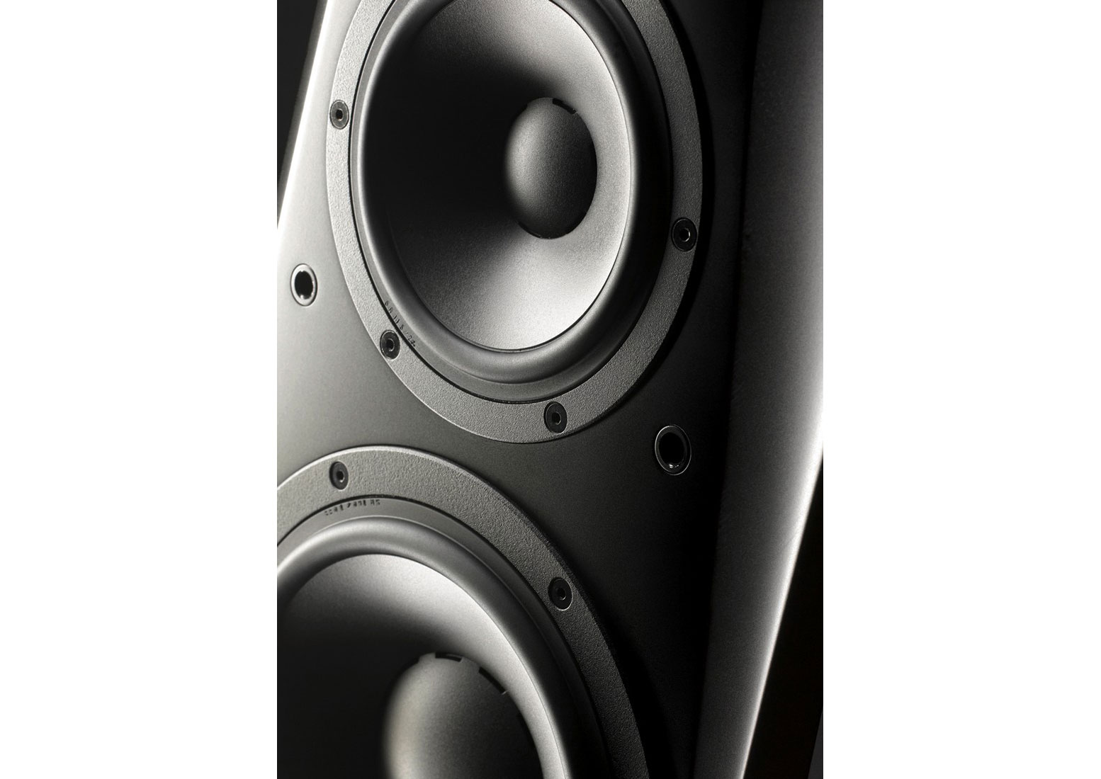 Confidence C-4 Platinum 
(Mocca High Gloss)