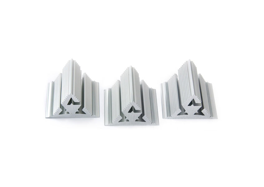 Cold Ray Fractal 7 Silver
Set of 3