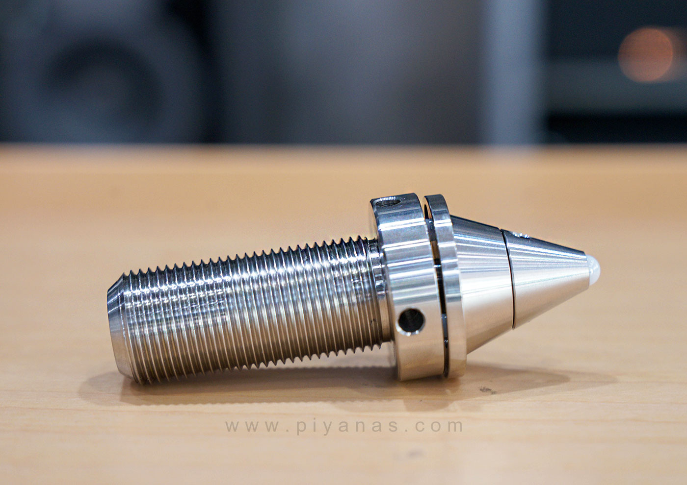 Double Axel for B&W 
(Silver/Silver) Set of 8