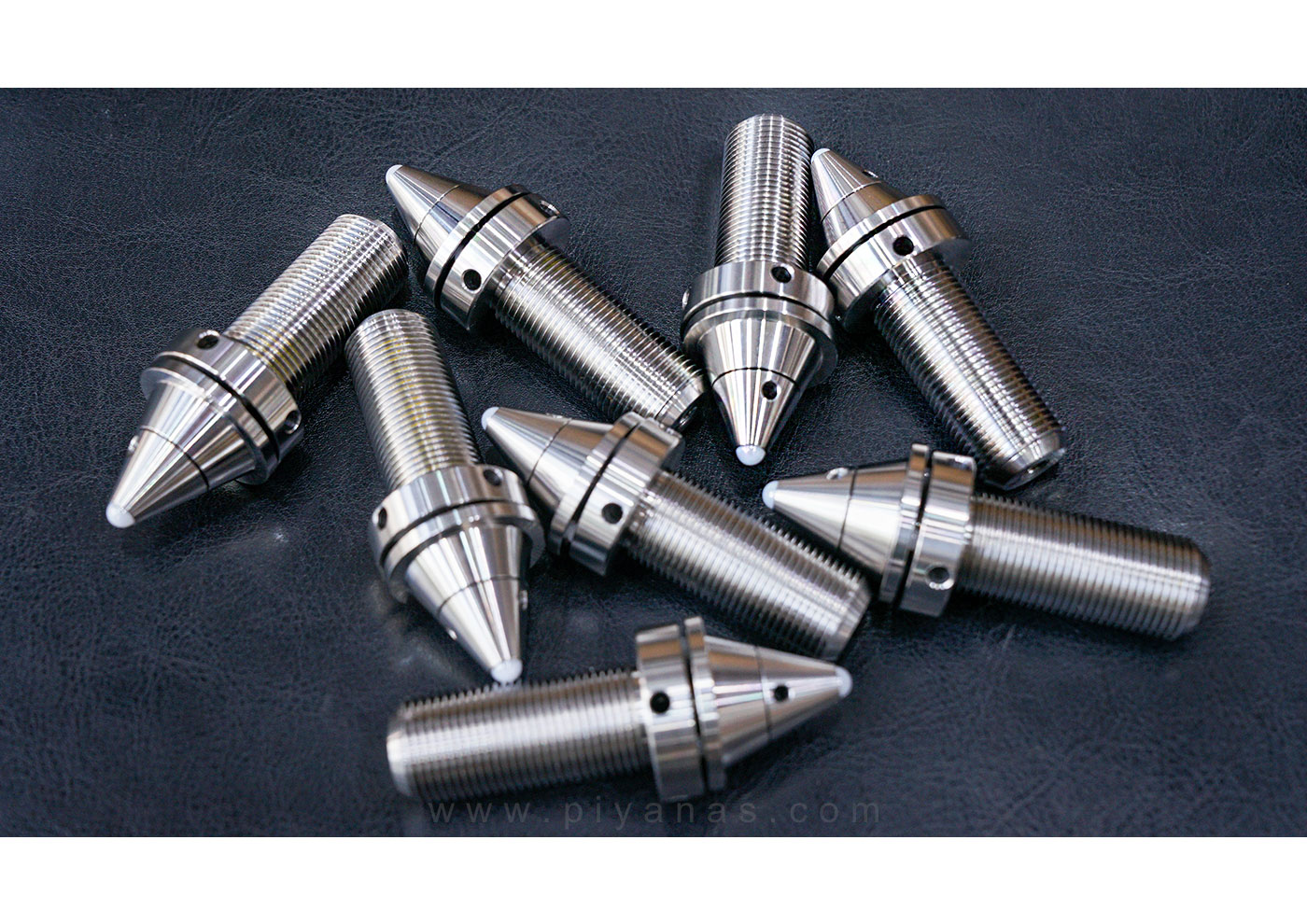 Double Axel for B&W 
(Silver/Silver) Set of 8