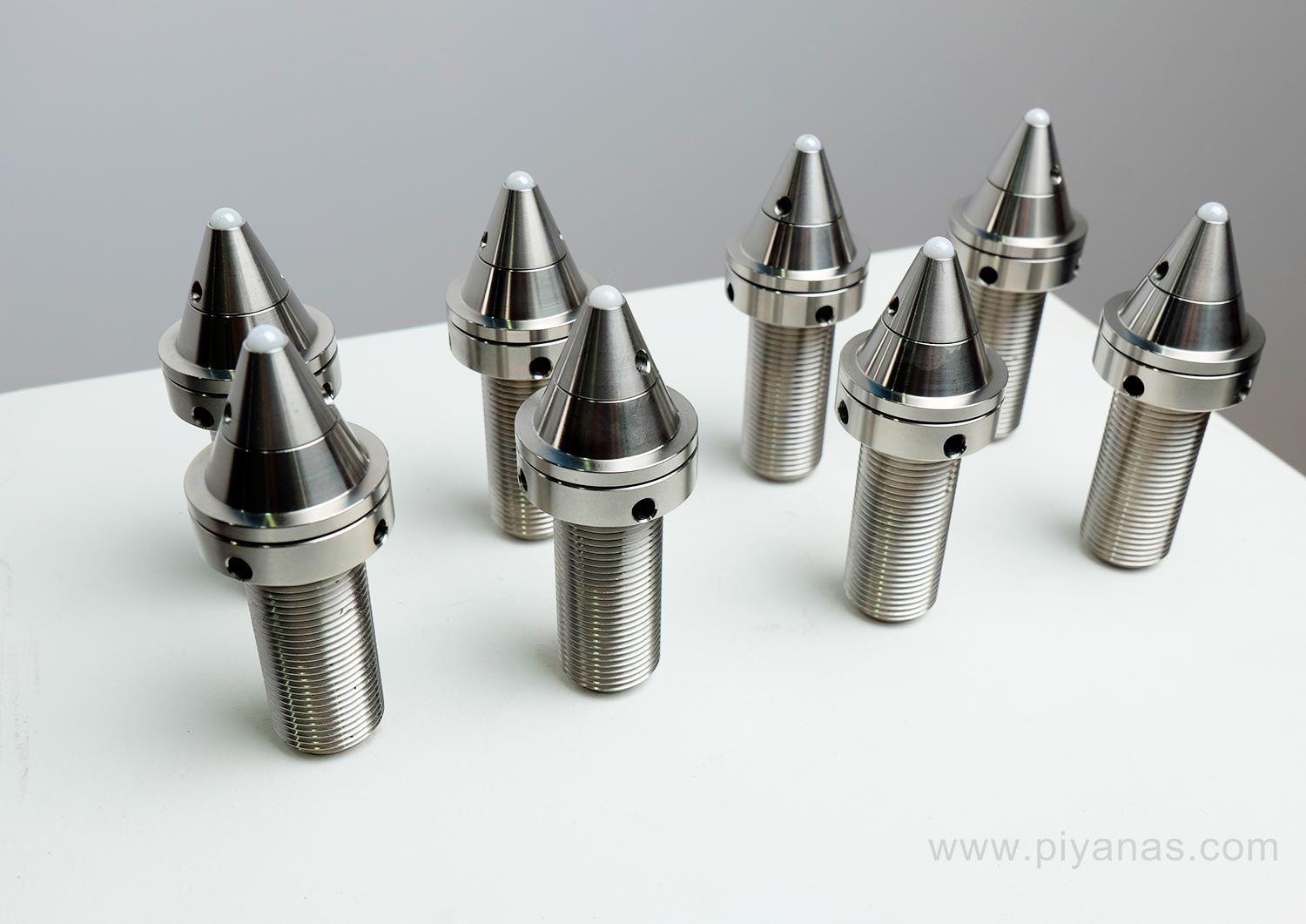 Double Axel for B&W 
(Silver/Silver) Set of 8