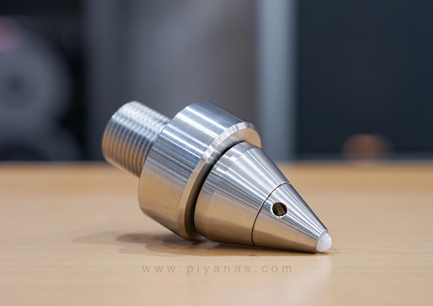 Triple Axel for B&W
(Silver/Silver) Set of 8