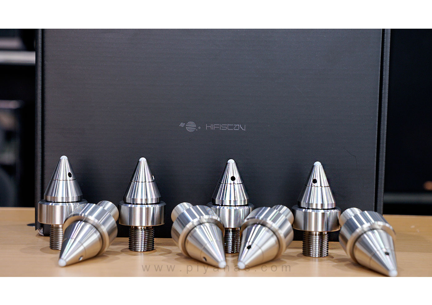 Triple Axel for B&W
(Silver/Silver) Set of 8