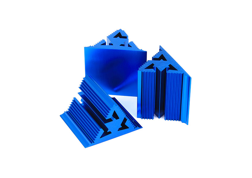 Cold Ray Fractal 7 Blue
Set of 3