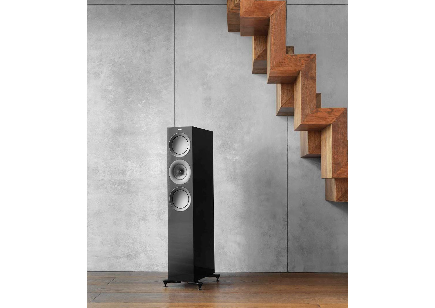 R-5 (Gloss Black)
