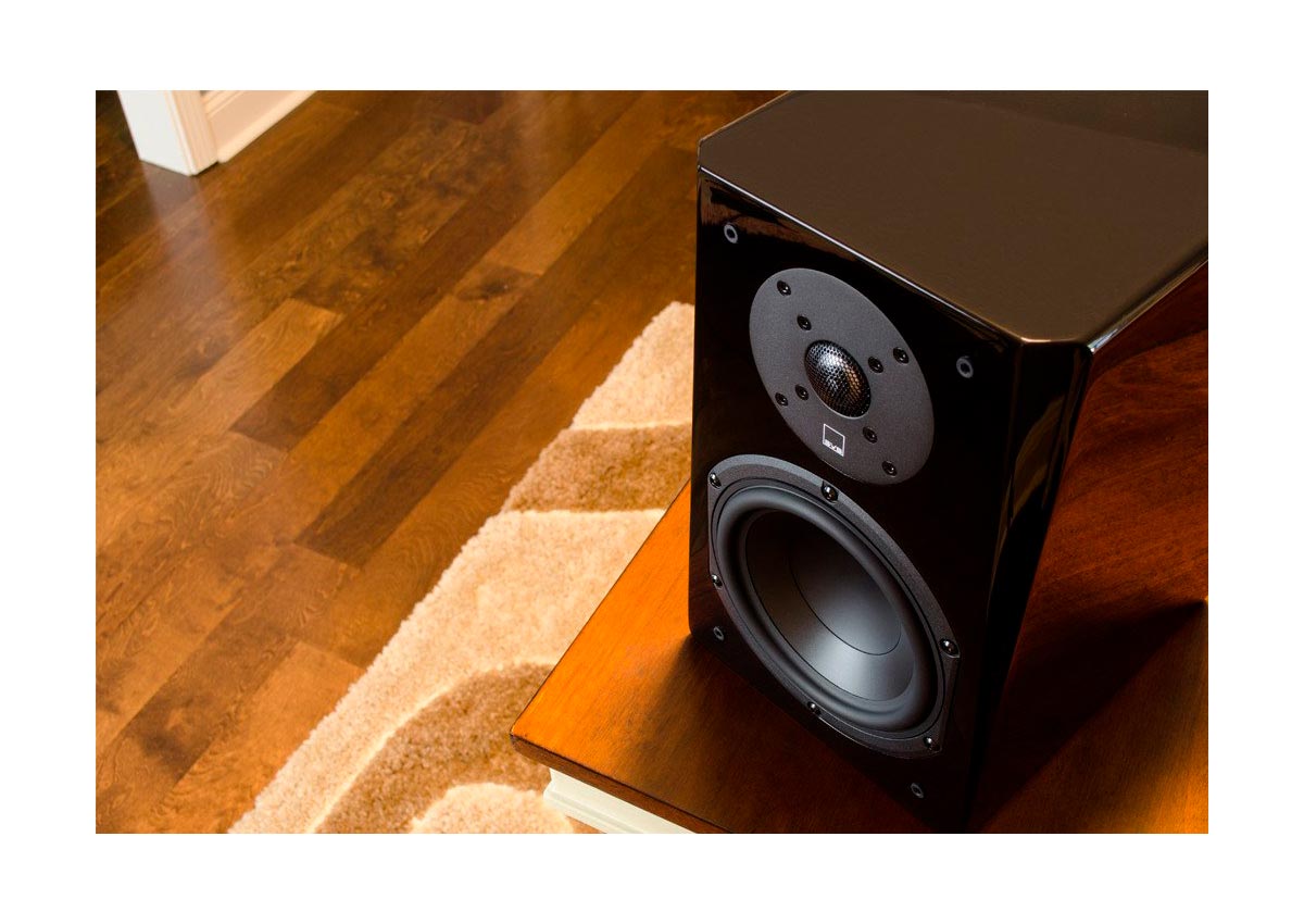 Prime Bookshelf
(Piano Gloss Black)