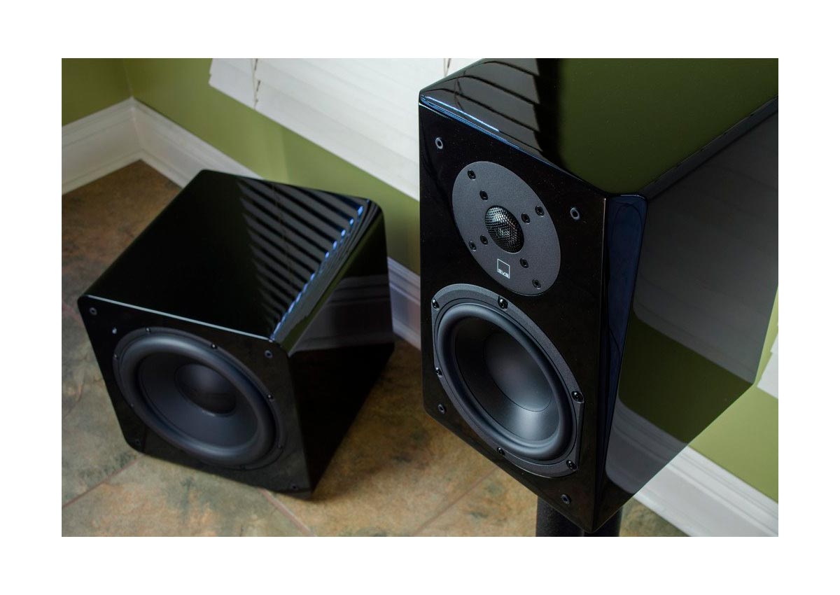 Prime Bookshelf
(Piano Gloss Black)