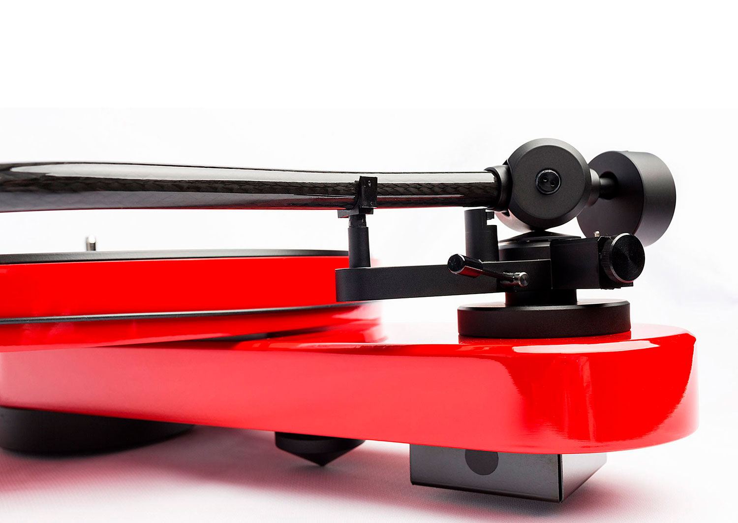 RPM-3 Carbon (Red)
+ Phono box DS2