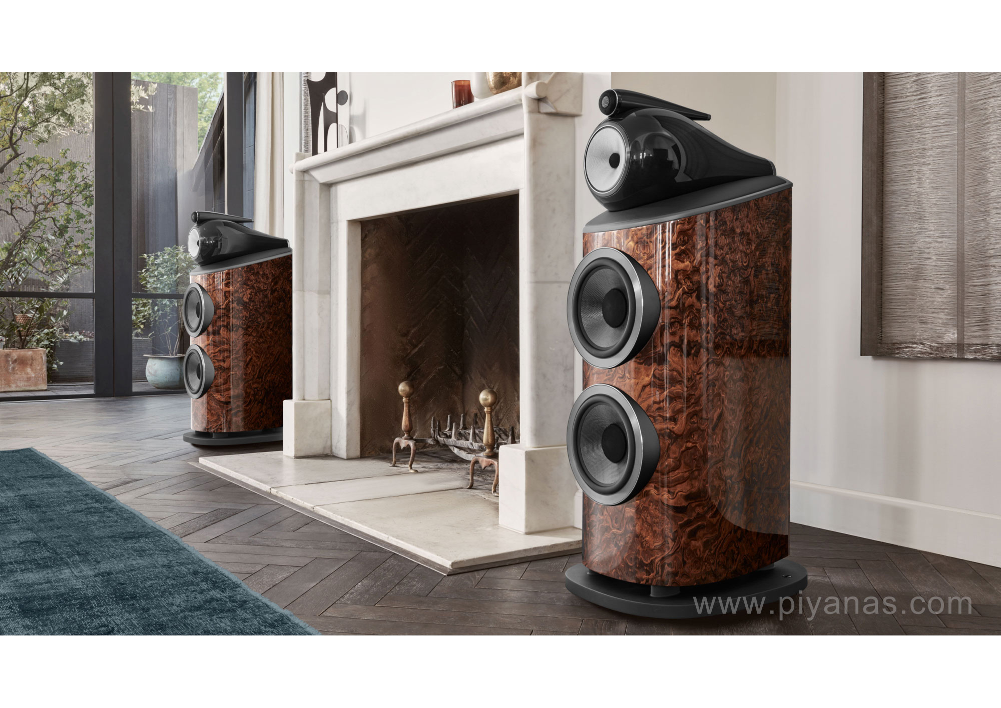 801 D4 Signature 
(California Burl Gloss)