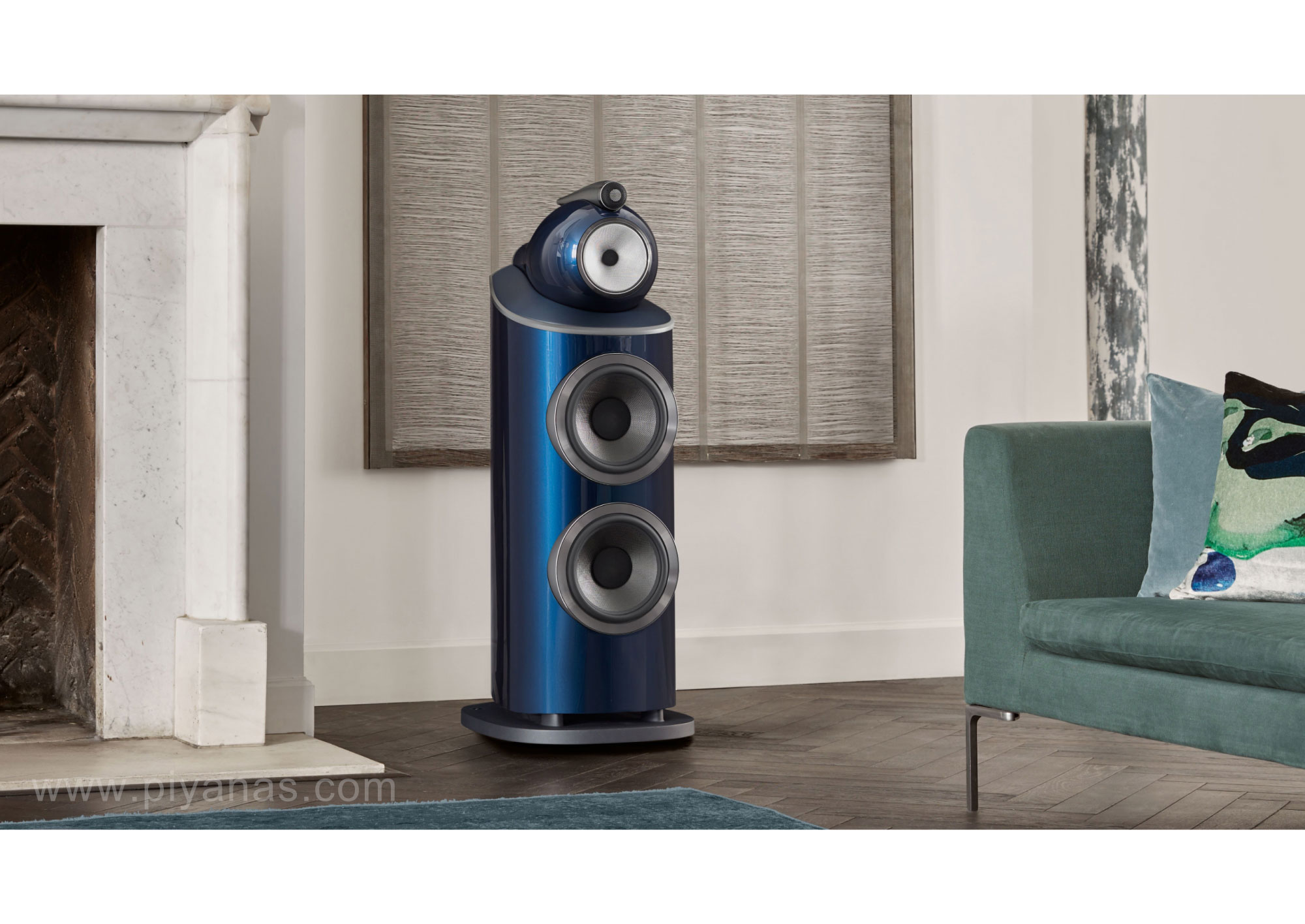 801 D4 Signature 
(Midnight Blue Metallic)