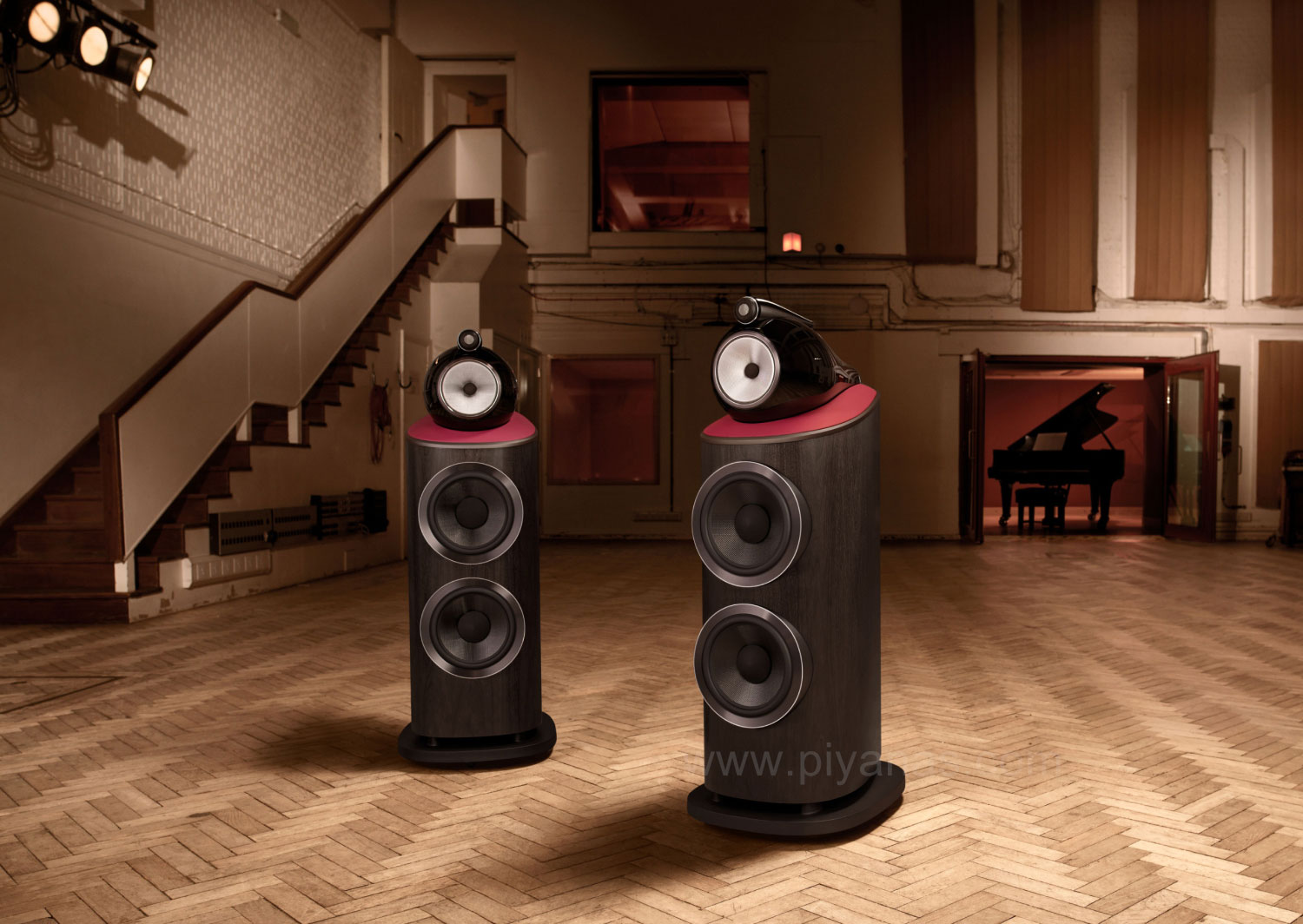 801 Abbey Road Limited Edition (Vintage Walnut)