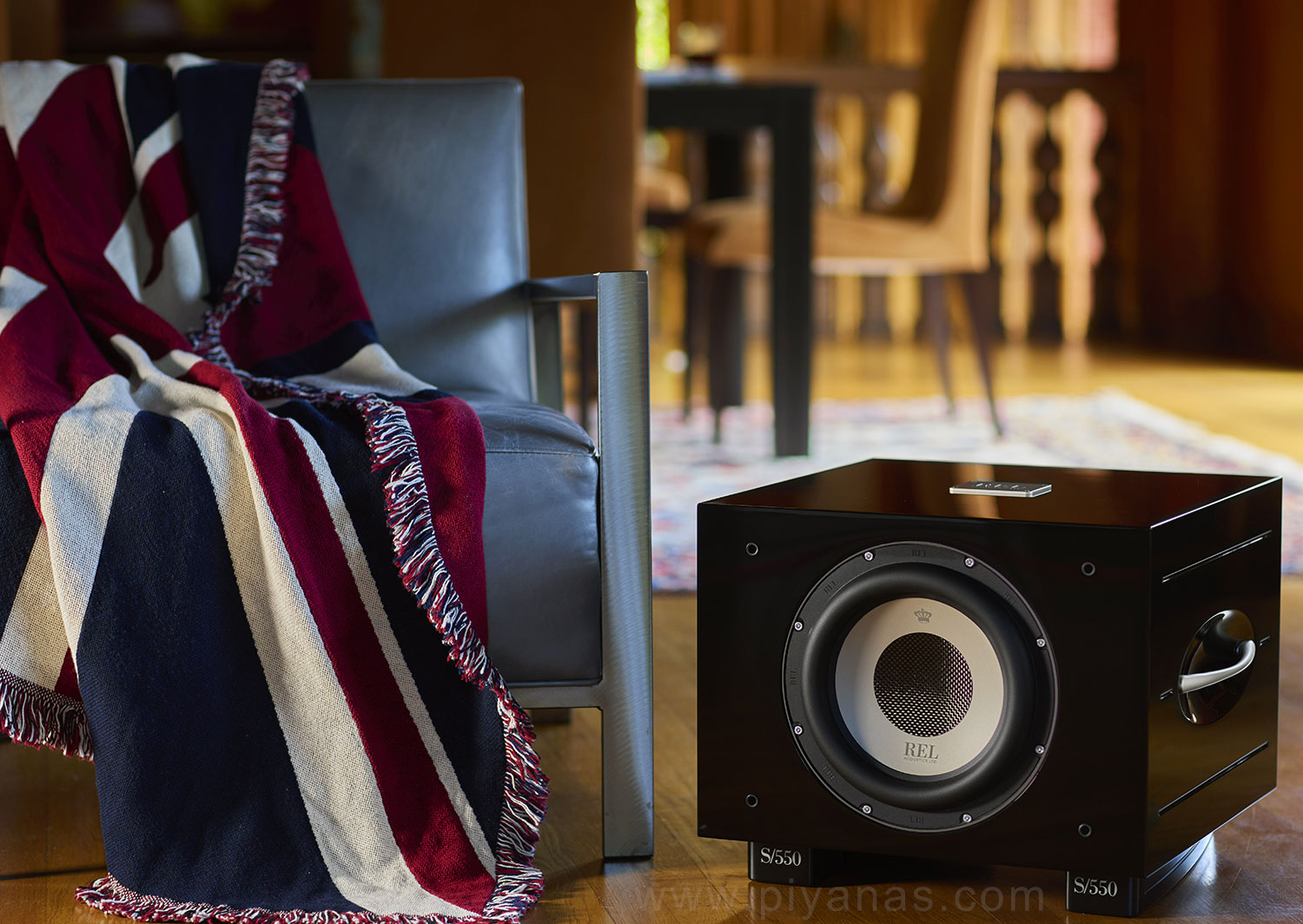 S-550 Stacks 6 ลูก
(Gloss Black)