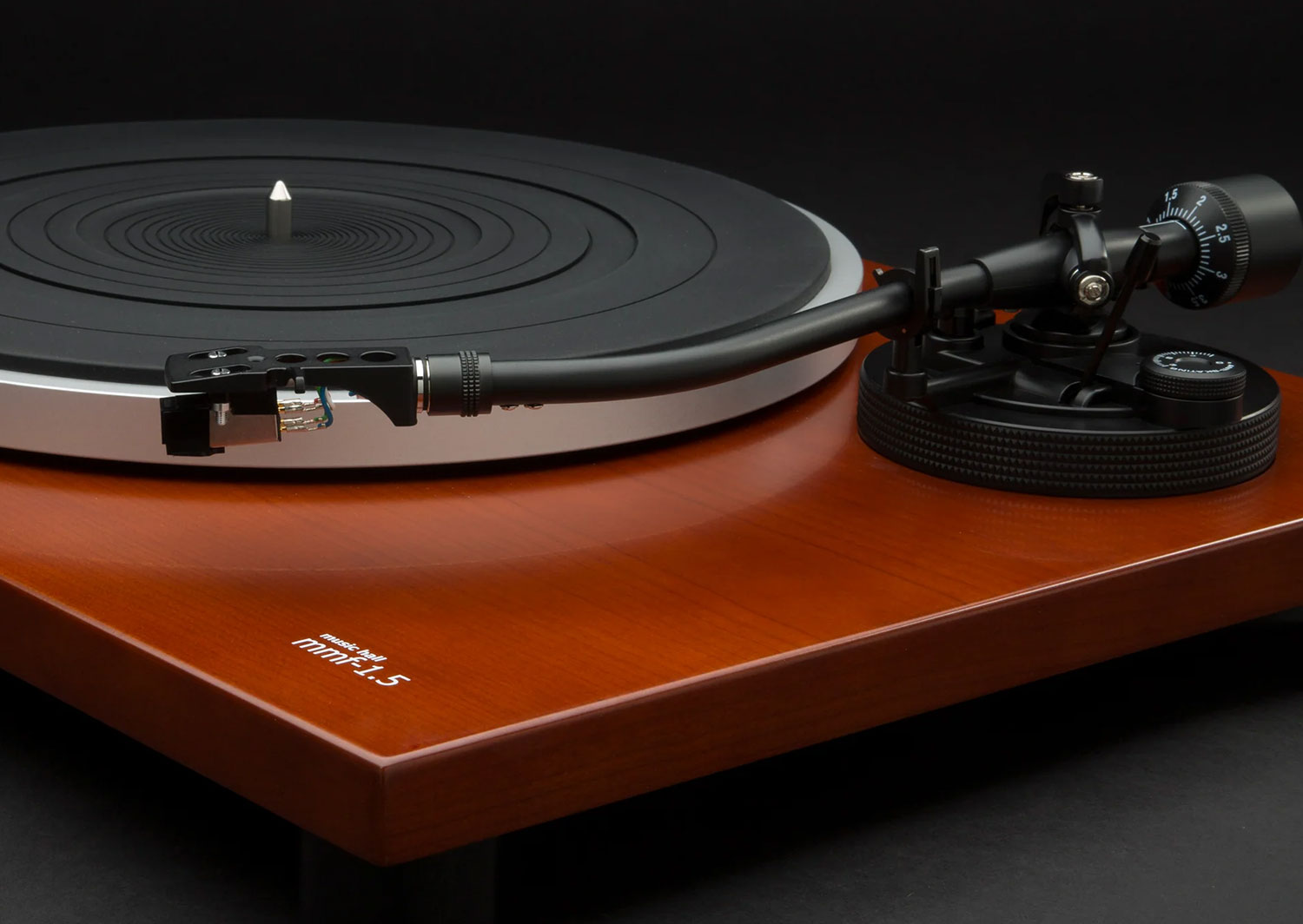 MMF-1.5 (พร้อมหัวเข็ม Music Hall รุ่น Melody  MM) (Cherry Wood)