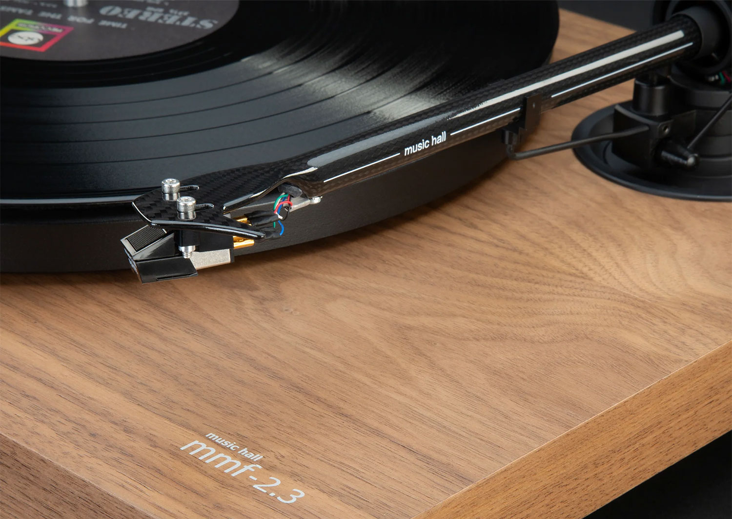 MMF-2.3SE (พร้อมหัวเข็ม Music Hall รุ่น Spirit MM) (Walnut)