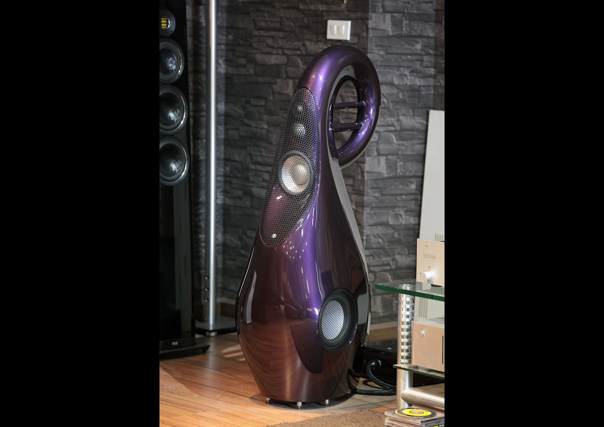 GIYA G3 S2 External Crossover (Gloss Monarch)