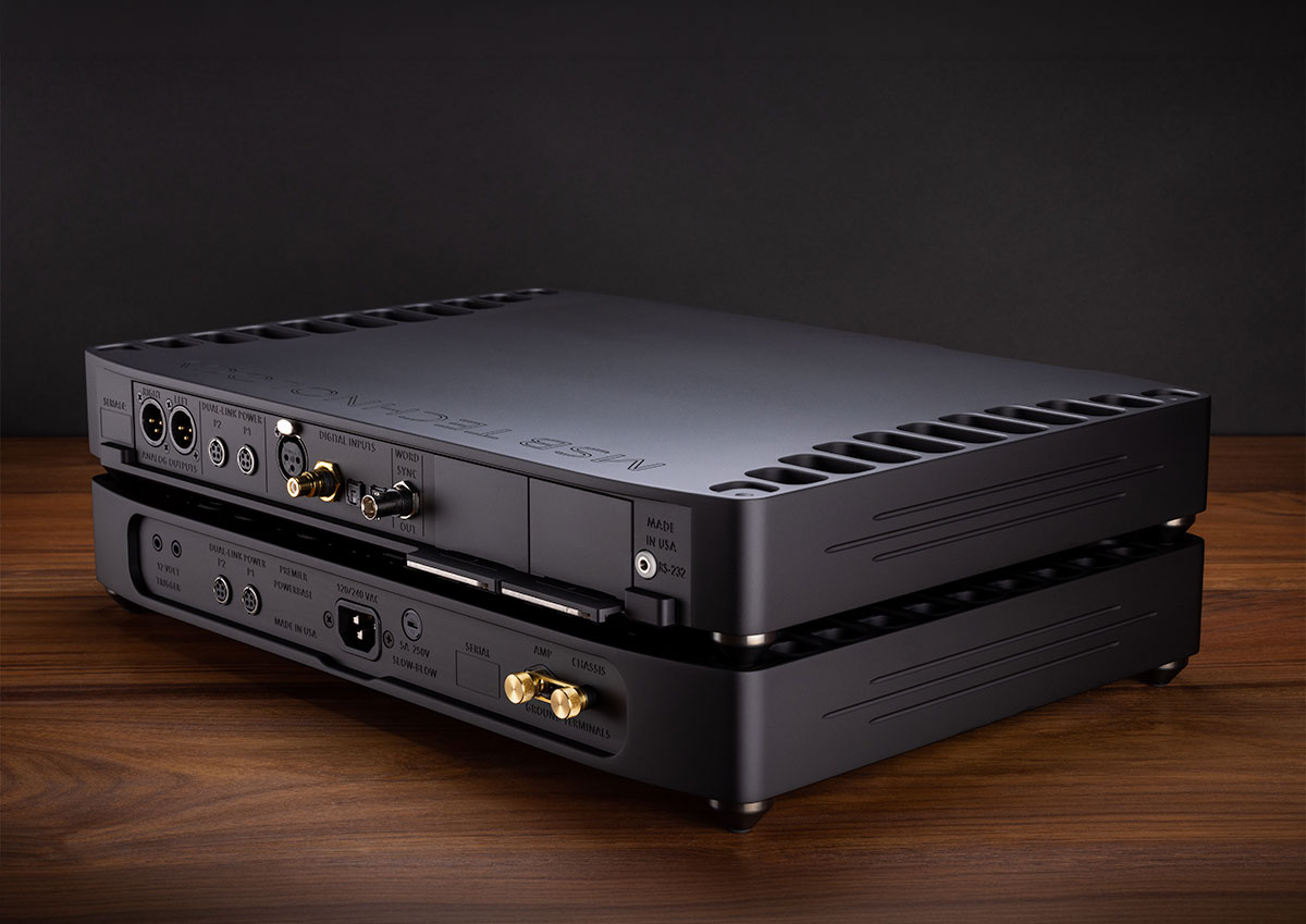 The Premier Dac + Premier Power Base (Femto93/I2S) (Black)