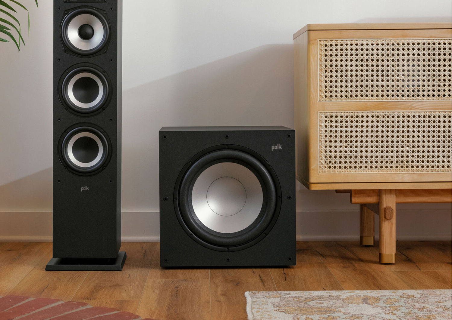 Monitor XT-12 SUB (Black)